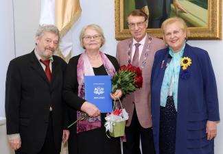 Diploma saņemšanas brīdī